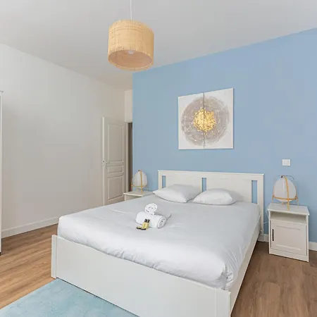 Daire Guestready - Flat In The Centre