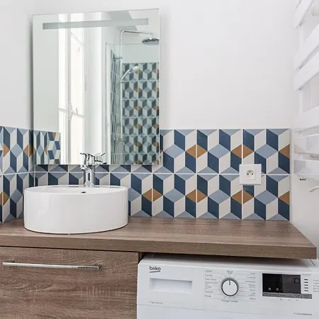 Guestready - Flat In The Centre * Bordeaux