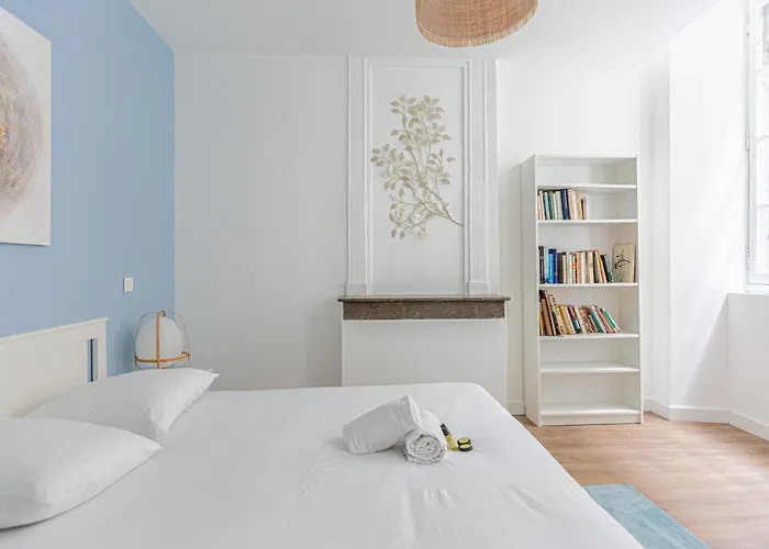 Апартаменты Guestready - Flat In The Centre Бордо