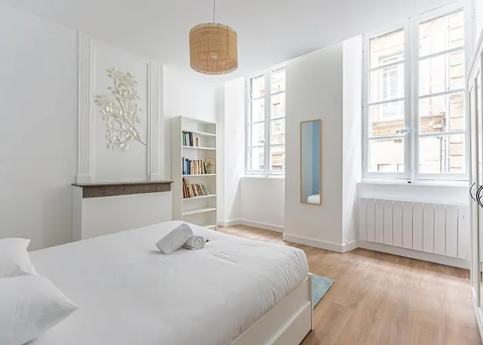 아파트 Guestready - Flat In The Centre *